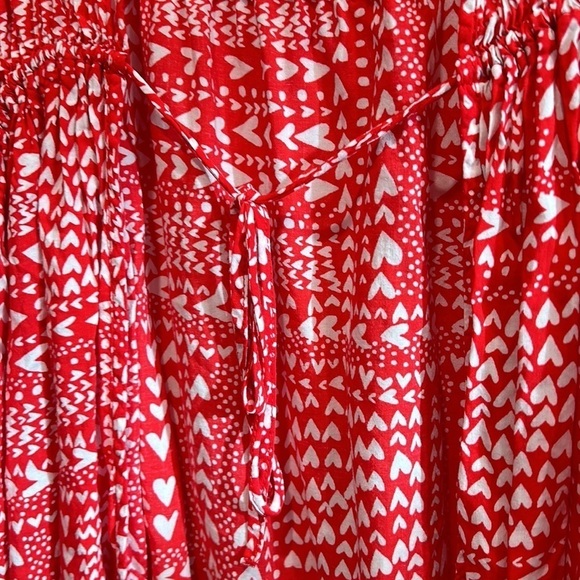 Victoria’s Secret cherry red heart print, short sleeve cover-up top one size - Picture 3 of 7